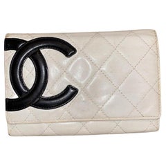 Chanel Off-white Cambon Card Flap Quilted 12cca64 Wallet