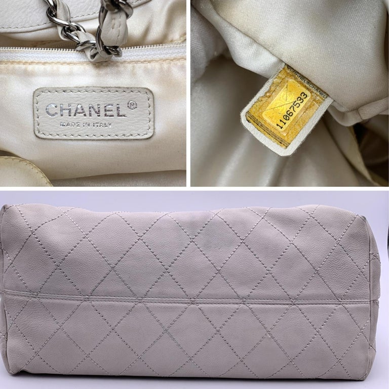 CHANEL COCO CABAS OFF WHITE LEATHER QUILTED HOBO W POUCH 11066742 MADE IN  ITALY