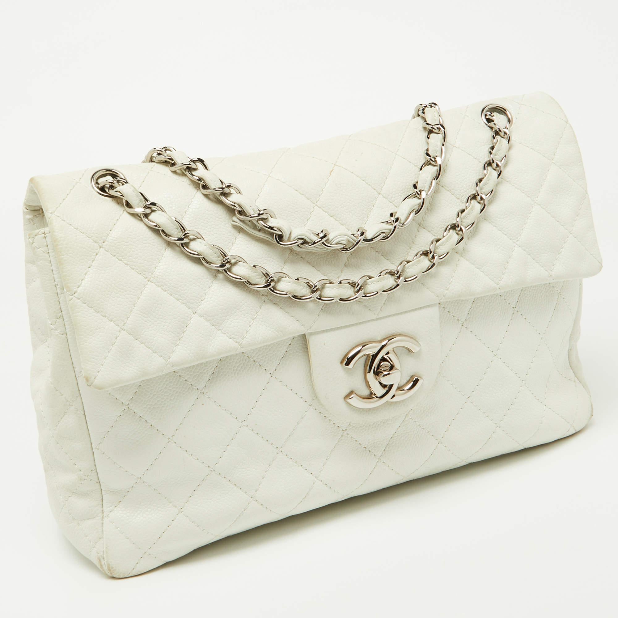 Women's Chanel Off White Quilted Caviar Leather Maxi Classic Single Flap Bag For Sale