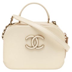 Used Chanel Off White Quilted Leather Coco Curve Vanity Case Bag
