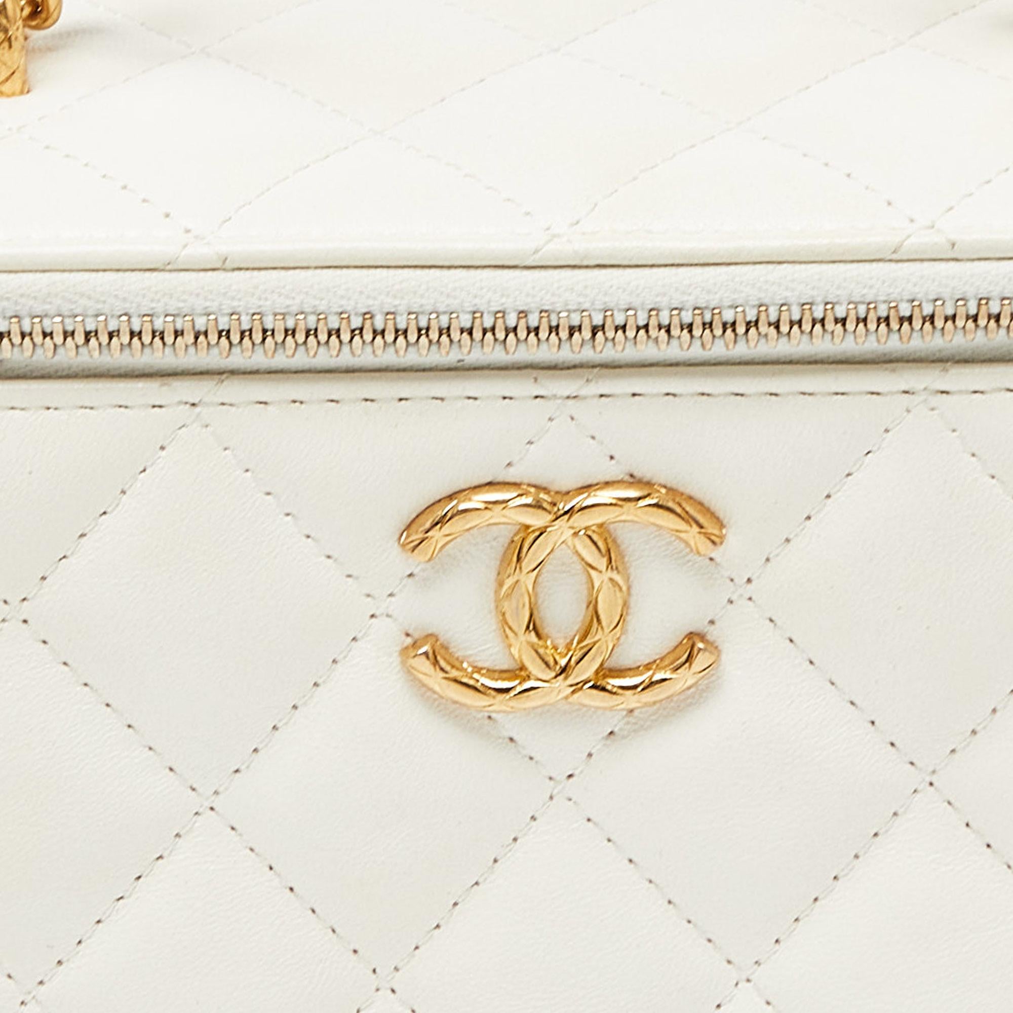 Chanel Off White Quilted Leather Vanity Case Chain Bag 1