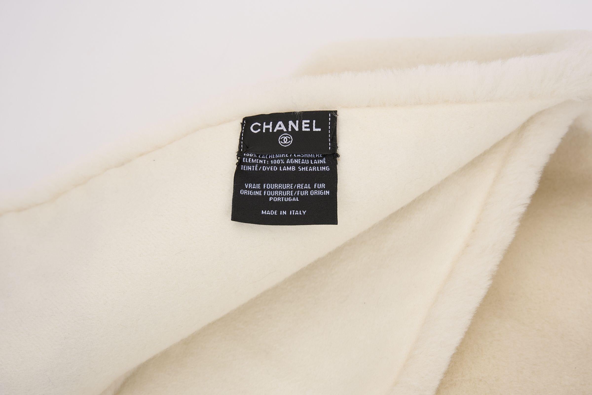 Women's Chanel Off White Shearling Logo Scarf For Sale