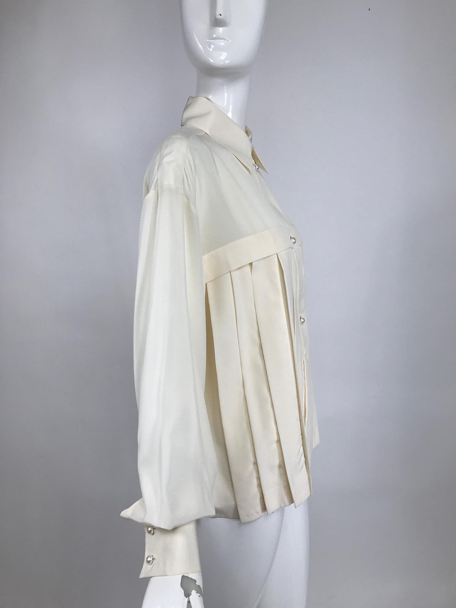 Chanel Off White Silk Pleated Long Sleeve Blouse For Sale at 1stDibs ...