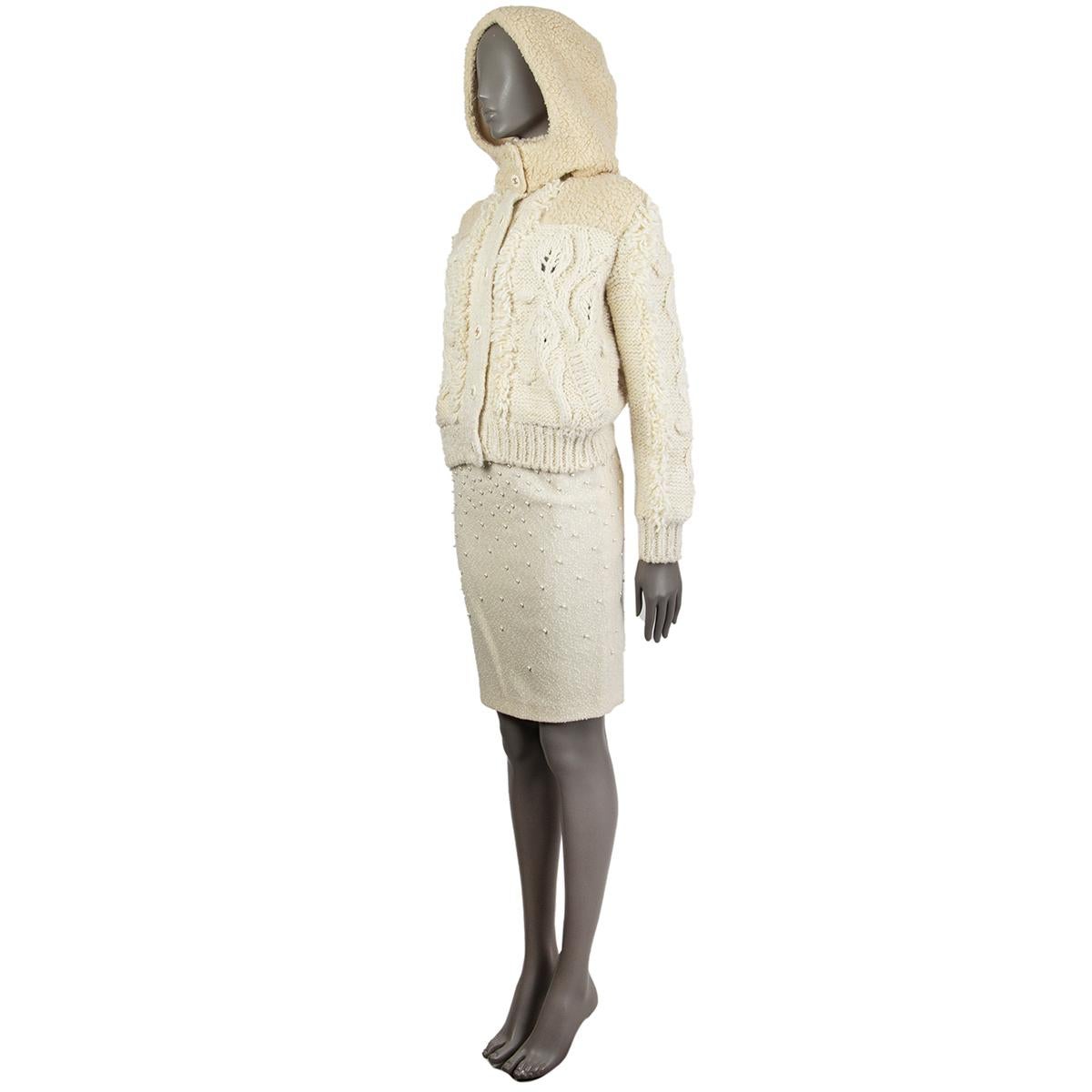 Beige CHANEL off-white wool cashmere KNITTED BOMBER Jacket 36 XS