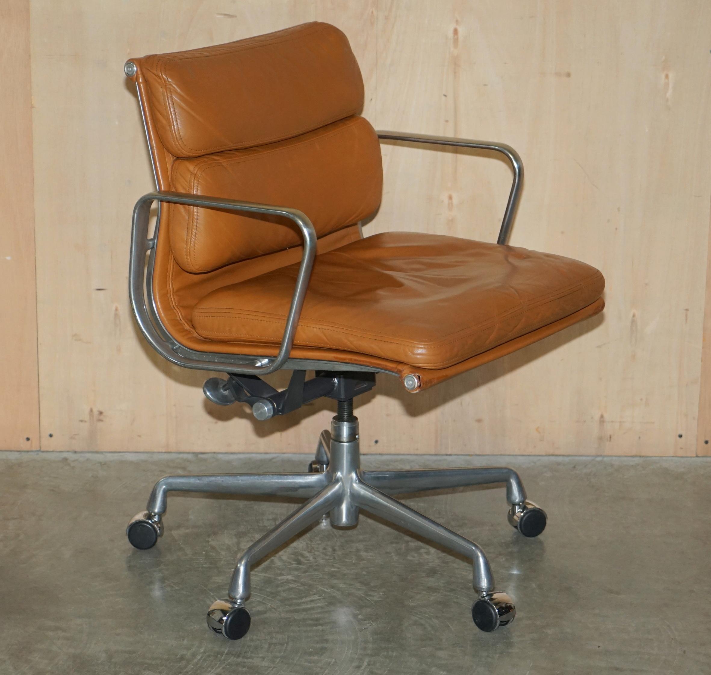 European Chanel Office 1991 Herman Miller Eames Ea217 Cognac Leather Softpad Office Chair