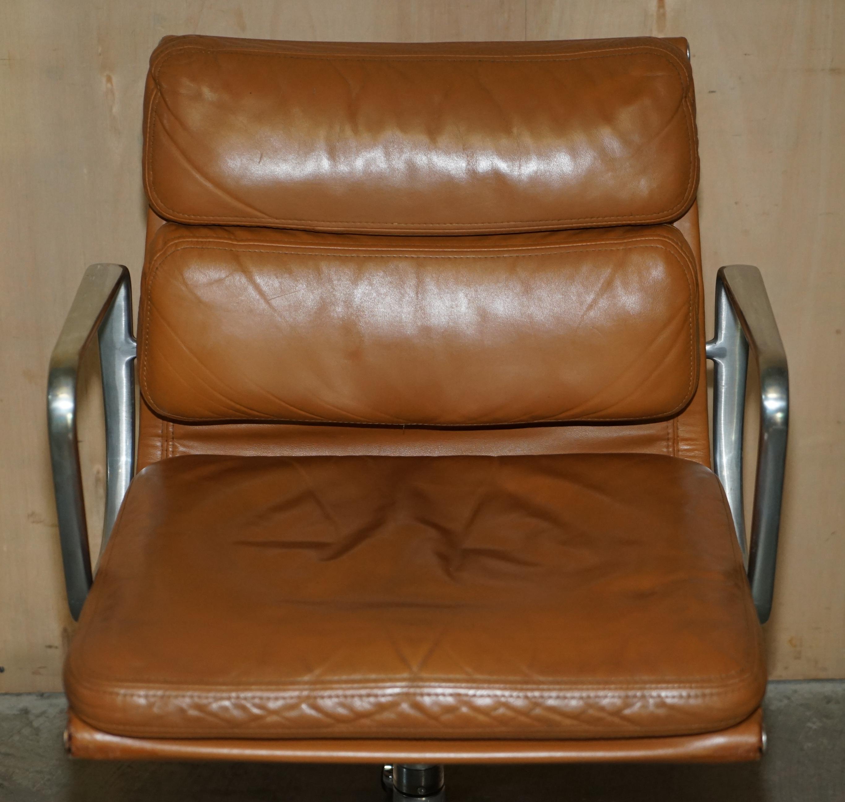 Hand-Crafted Chanel Office 1991 Herman Miller Eames Ea217 Cognac Leather Softpad Office Chair