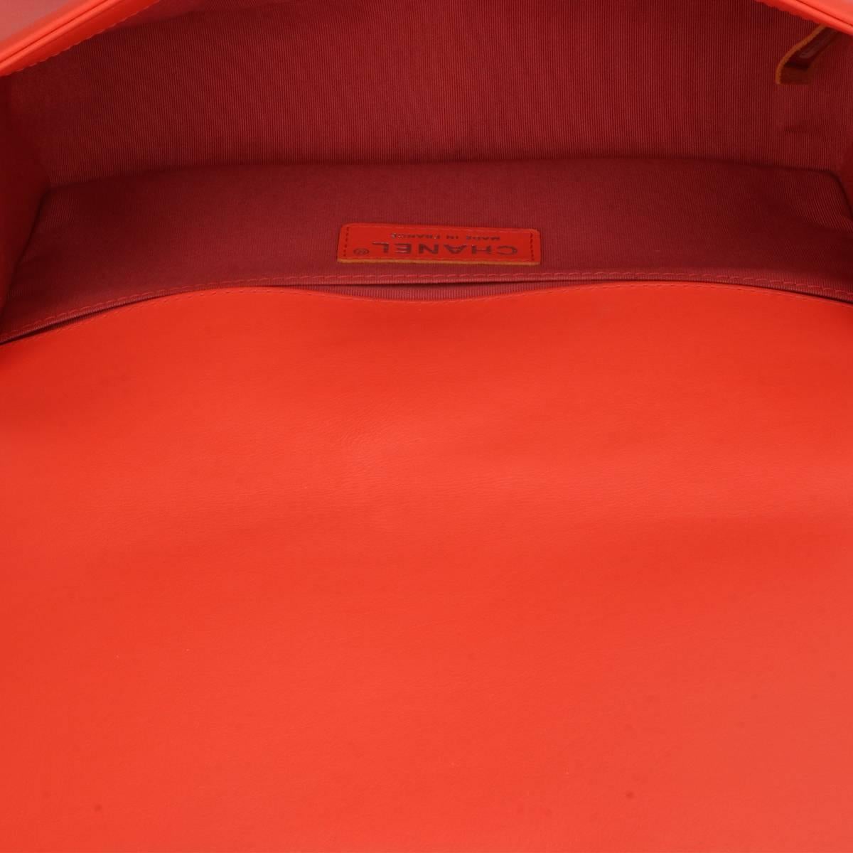 Chanel Old Medium Boy Bag Red Chevron Calfskin with Ruthenium Hardware 2016 11