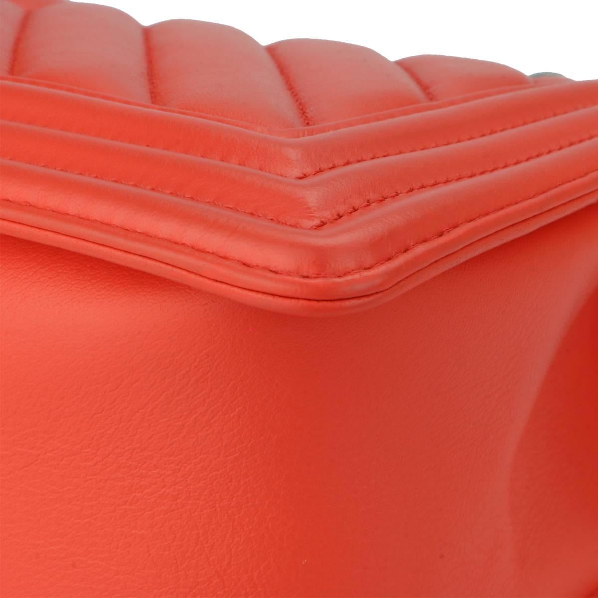 Chanel Old Medium Boy Bag Red Chevron Calfskin with Ruthenium Hardware 2016 4