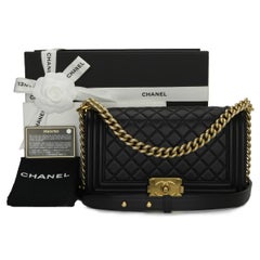 CHANEL Old Medium gesteppte Jungentasche aus schwarzem Kalbsleder mit goldener Hardware 2015
