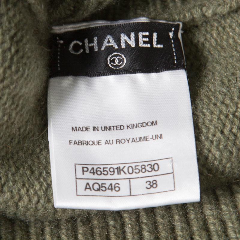 Chanel Olive Green Cashmere Contrast Trim Detail Hooded Poncho M In Excellent Condition In Dubai, Al Qouz 2