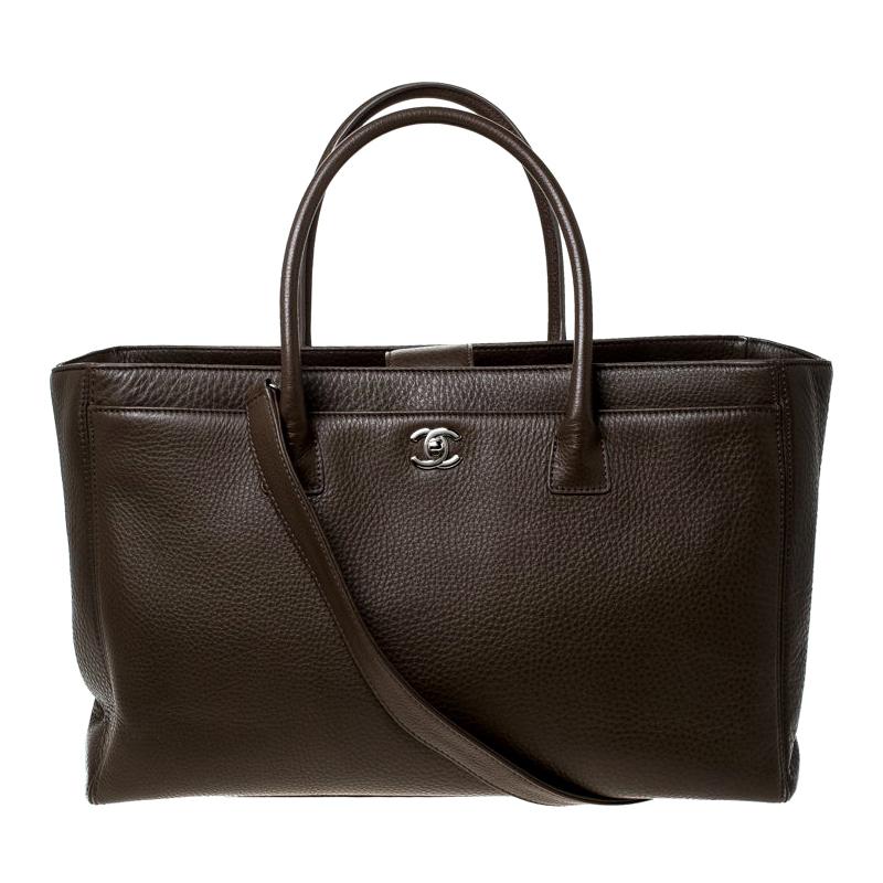 Chanel Olive Green Leather Cerf Executive Tote