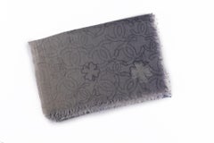 Chanel Châle en cachemire Ombre A Space Nouveau
