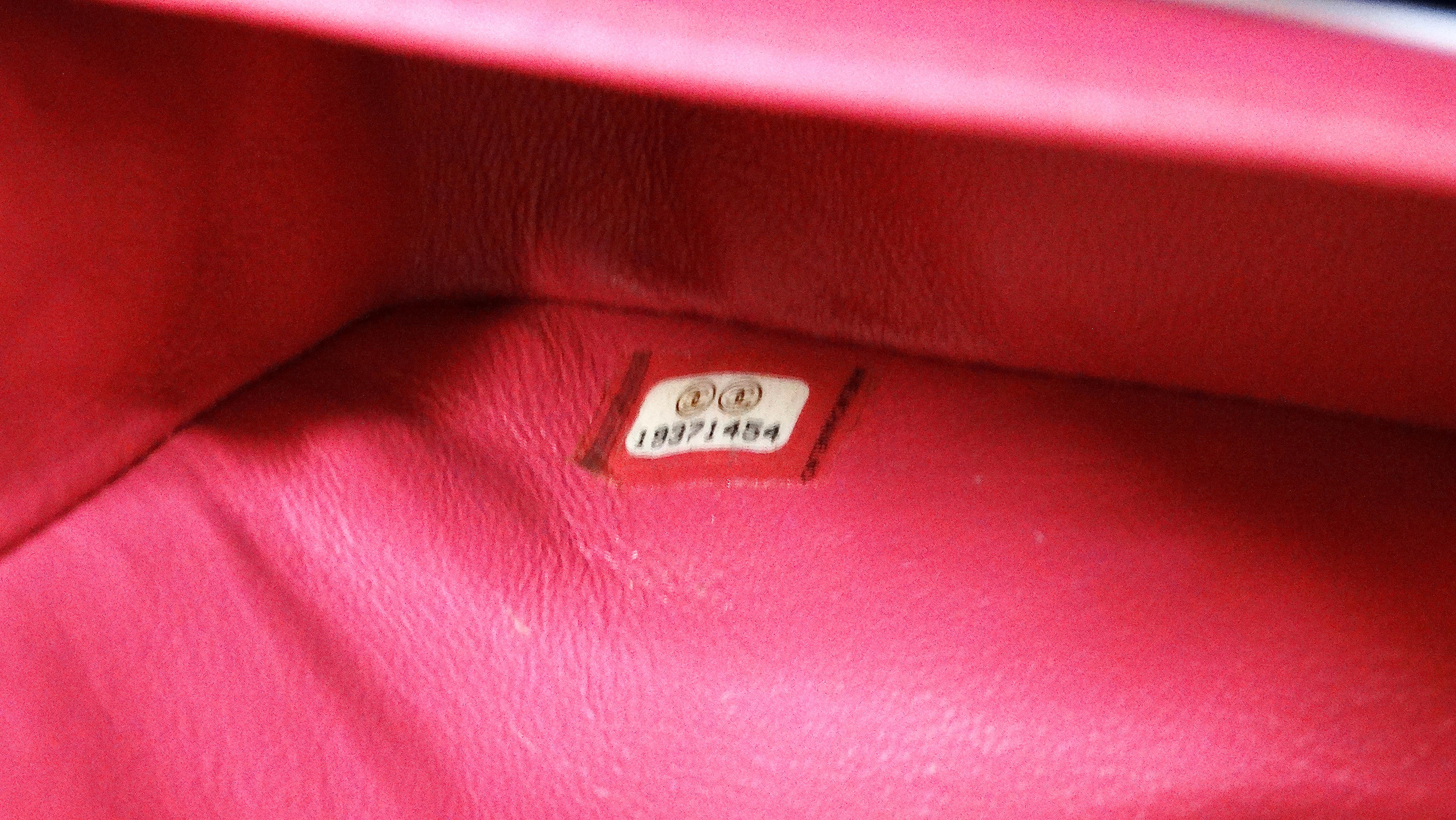 Chanel Ombre Pink Patent Leather Medium Classic For Sale 10
