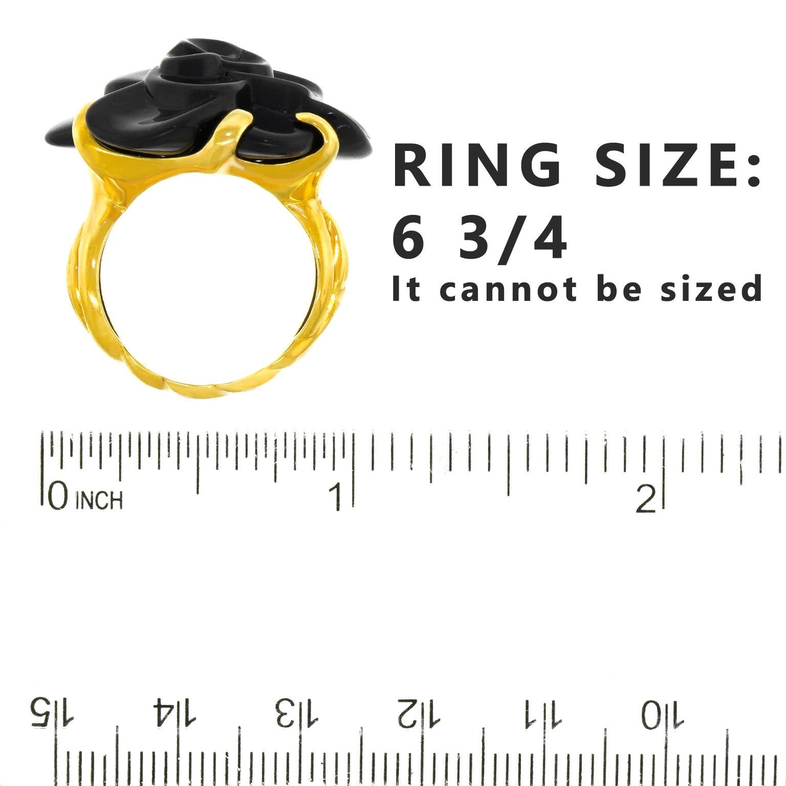 Women's or Men's Chanel Onyx and Gold Camellia Ring 18k c2010 France For Sale