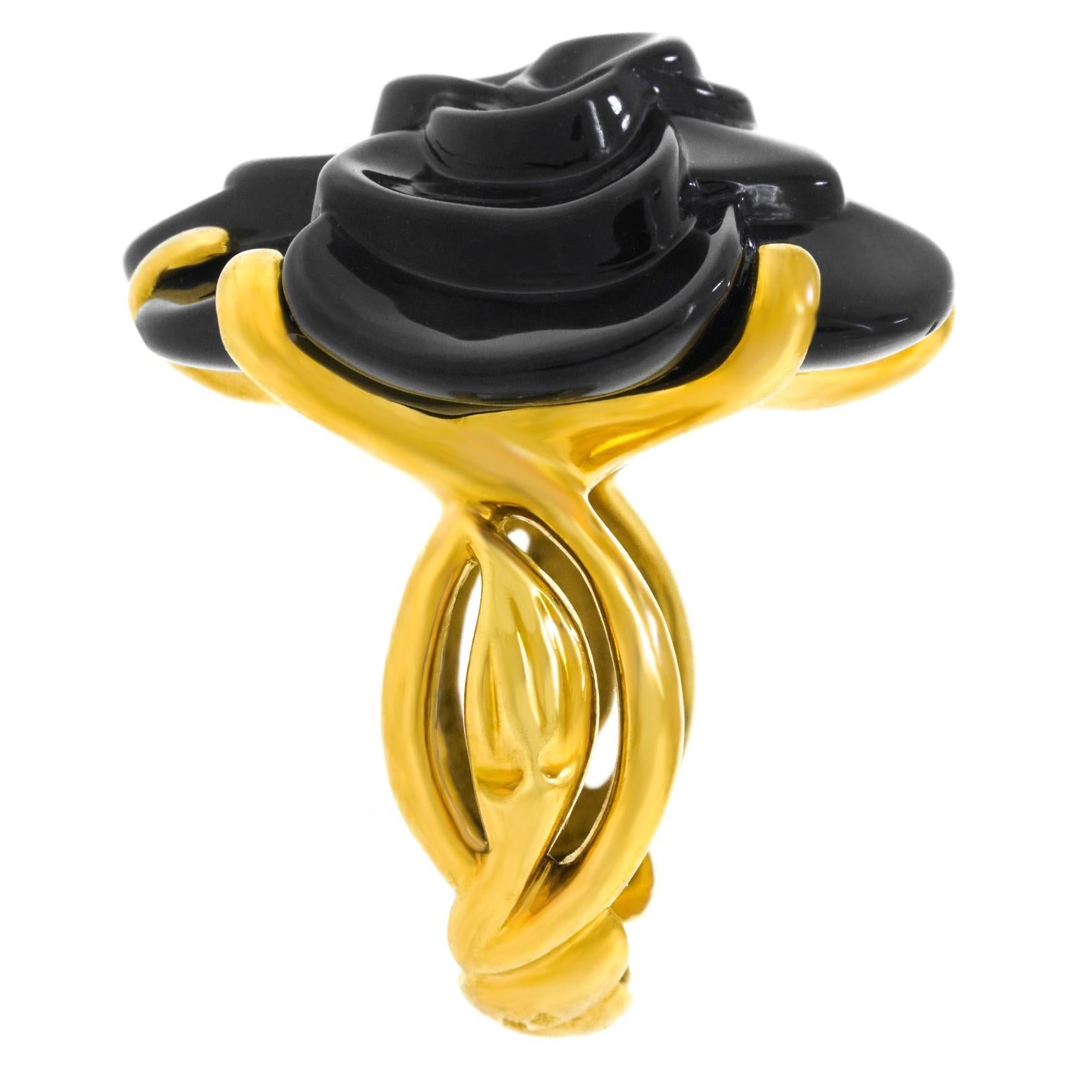 Chanel Onyx and Gold Camellia Ring 18k c2010 France For Sale 1