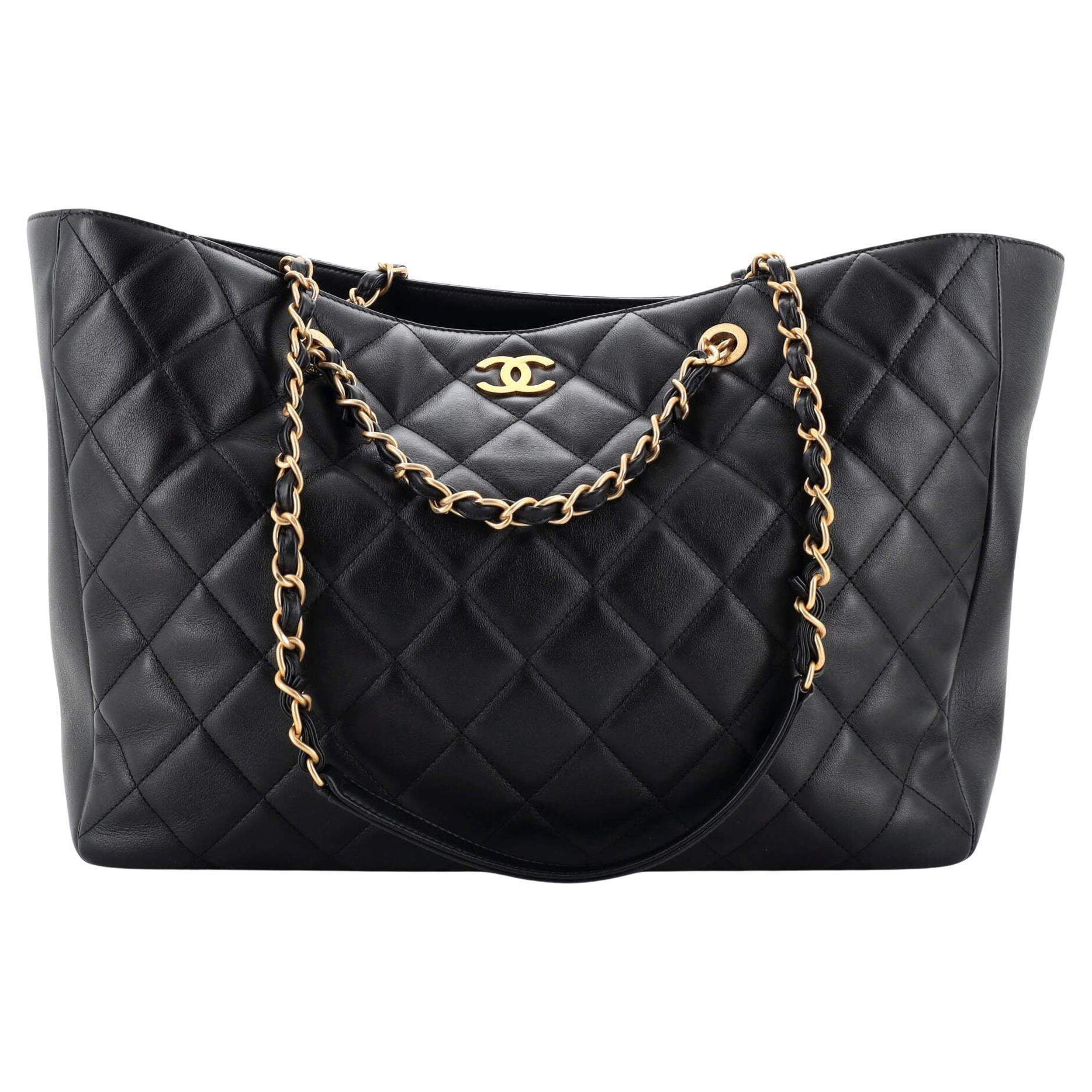 Chanel Paris-31 Rue Cambon Timeless CC Shopping Tote Quilted Wool Tweed  Medium at 1stDibs