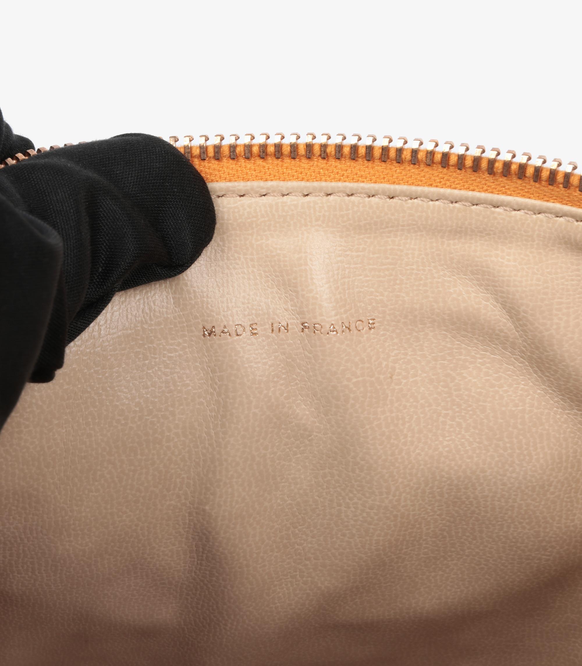 Chanel Orange Caviar Leather Vintage Timeless Vanity Case For Sale 1