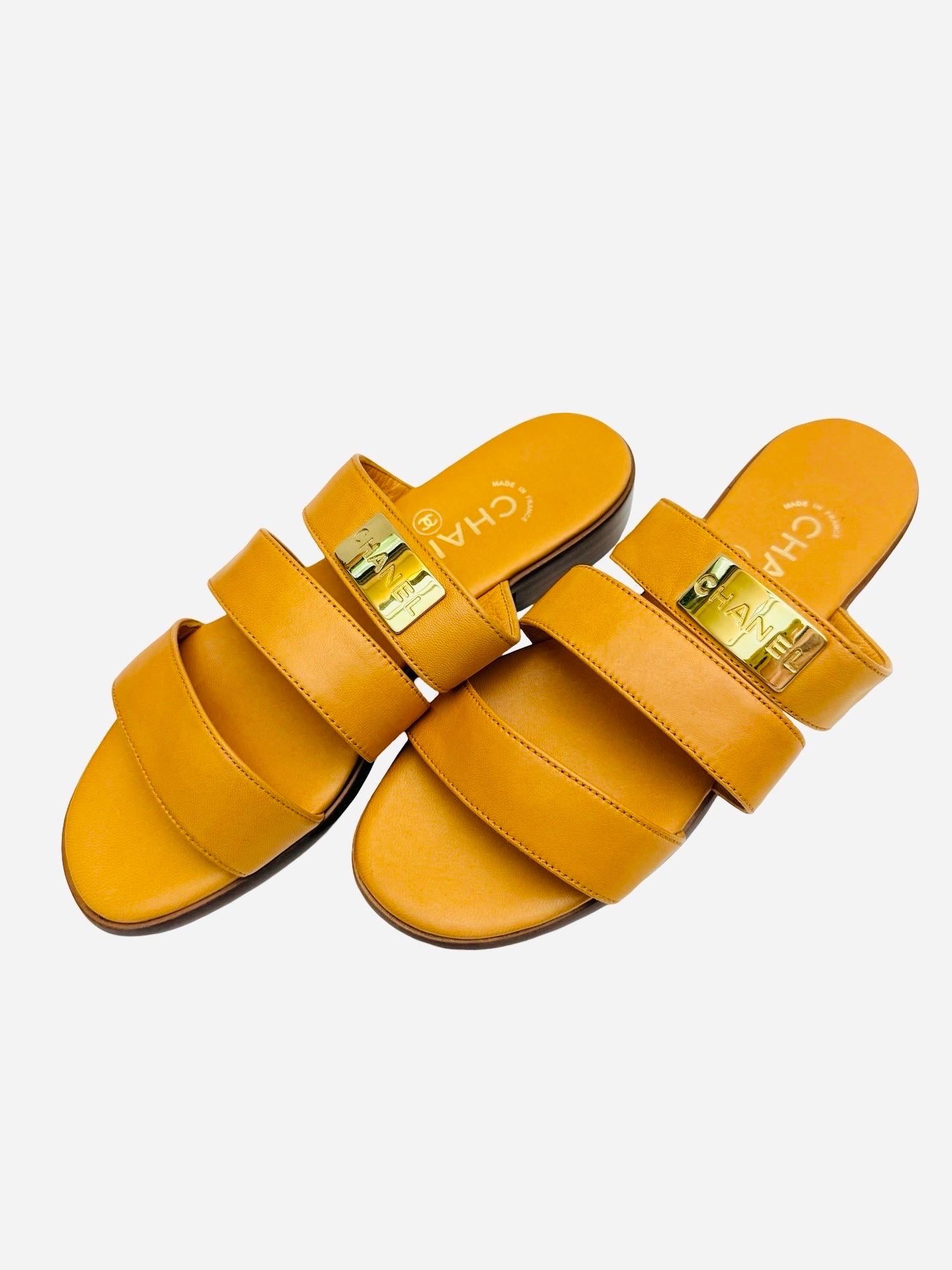 Women's or Men's Chanel orange lambskin sandals For Sale