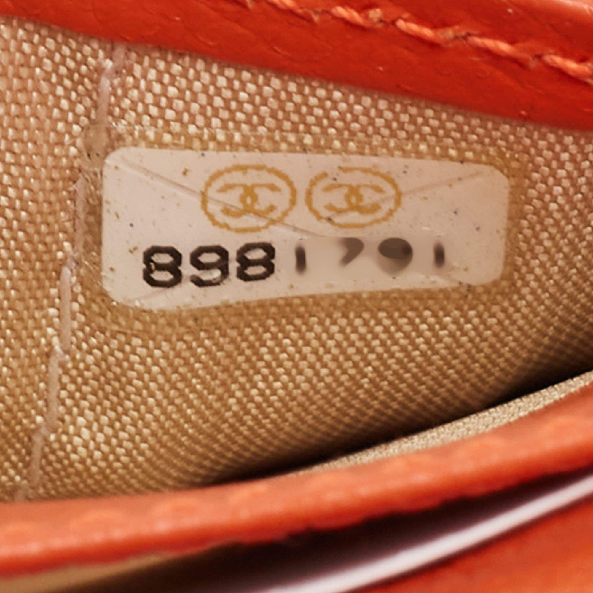 Chanel Orange Leder CC Portemonnaie mit Klappe Continental Wallet im Angebot 2
