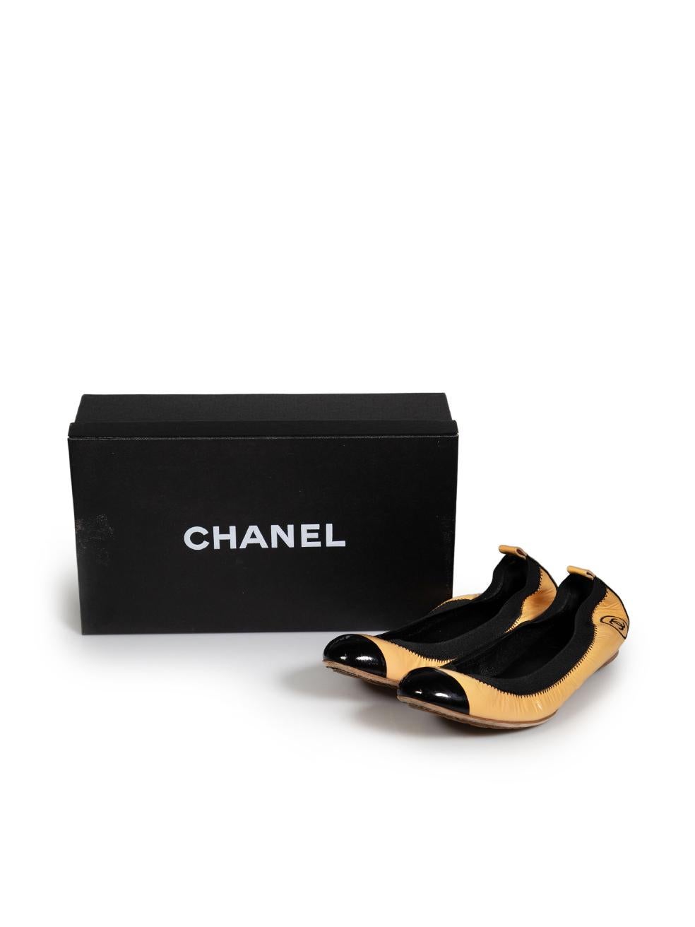 Chanel Orange Patent Leather Ballet Flats Size IT 38 3