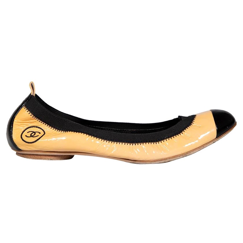 Chanel Orange Patent Leather Ballet Flats Size IT 38