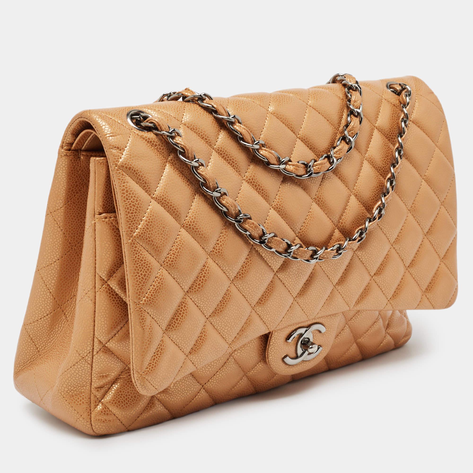 Chanel Orange Quilted Caviar Leather Maxi Classic Double Flap Bag In Good Condition For Sale In Dubai, Al Qouz 2