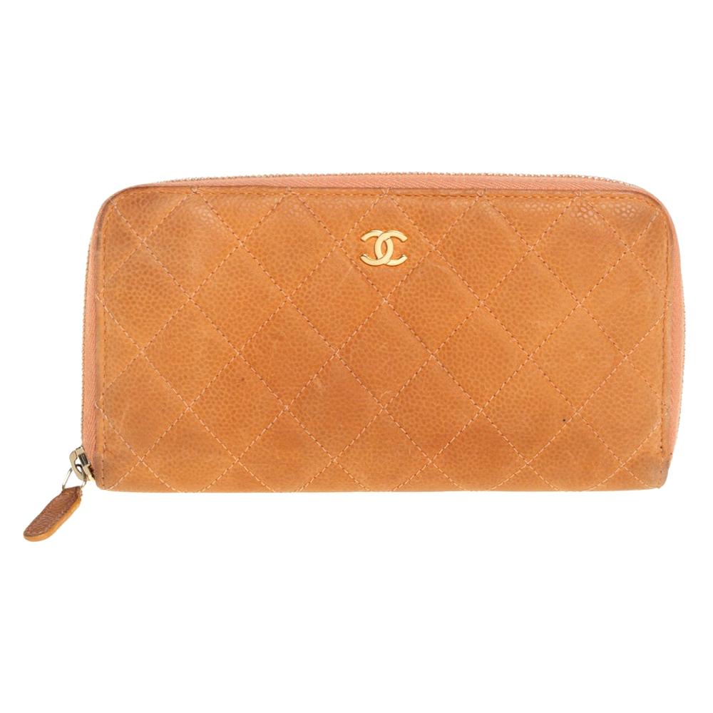 Chanel Orange gesteppte Kaviar Wildleder CC Brieftasche mit Reißverschluss