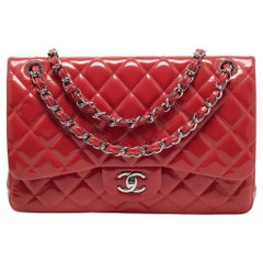 Chanel Medium Flap Bag Fuschia - Patent Leather