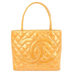 Chanel Orange Quilted Patent Leather Zip Tote Bag 83ck328s