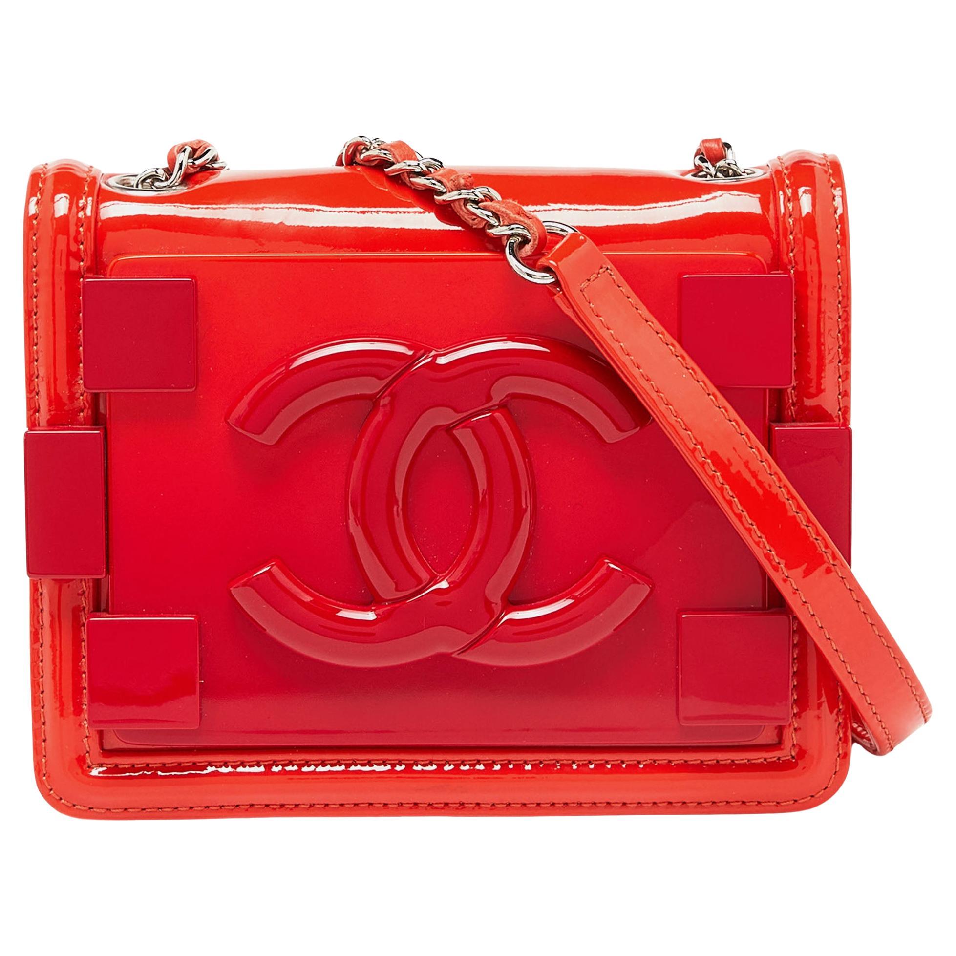 Chanel Orange/Rote Boy Brick Tasche aus Plexiglas im Angebot