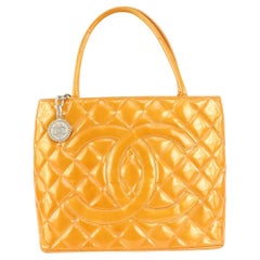 Chanel Orange-Salmon Quilted Patent CC Logo Silver Medallion Zip Tote 1027c3