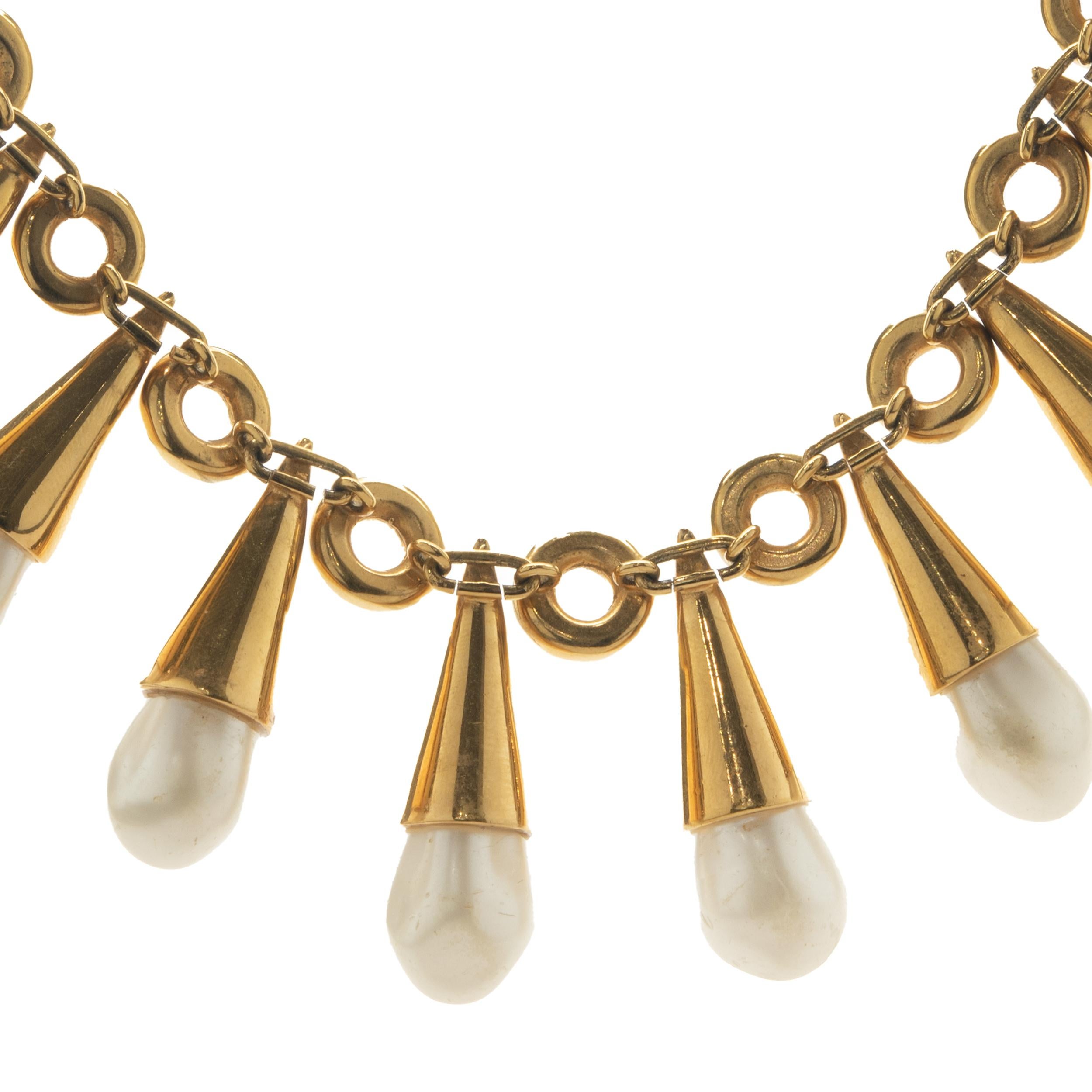 Designer: Chanel
Material: pearl
Weight: 293.18 grams
Dimensions:  necklace measures 24-inches long
