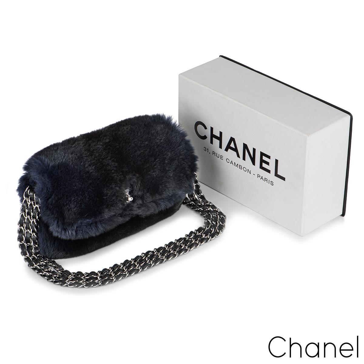 Chanel Orylag Dreifach-Kette-Klappentasche  im Angebot 2