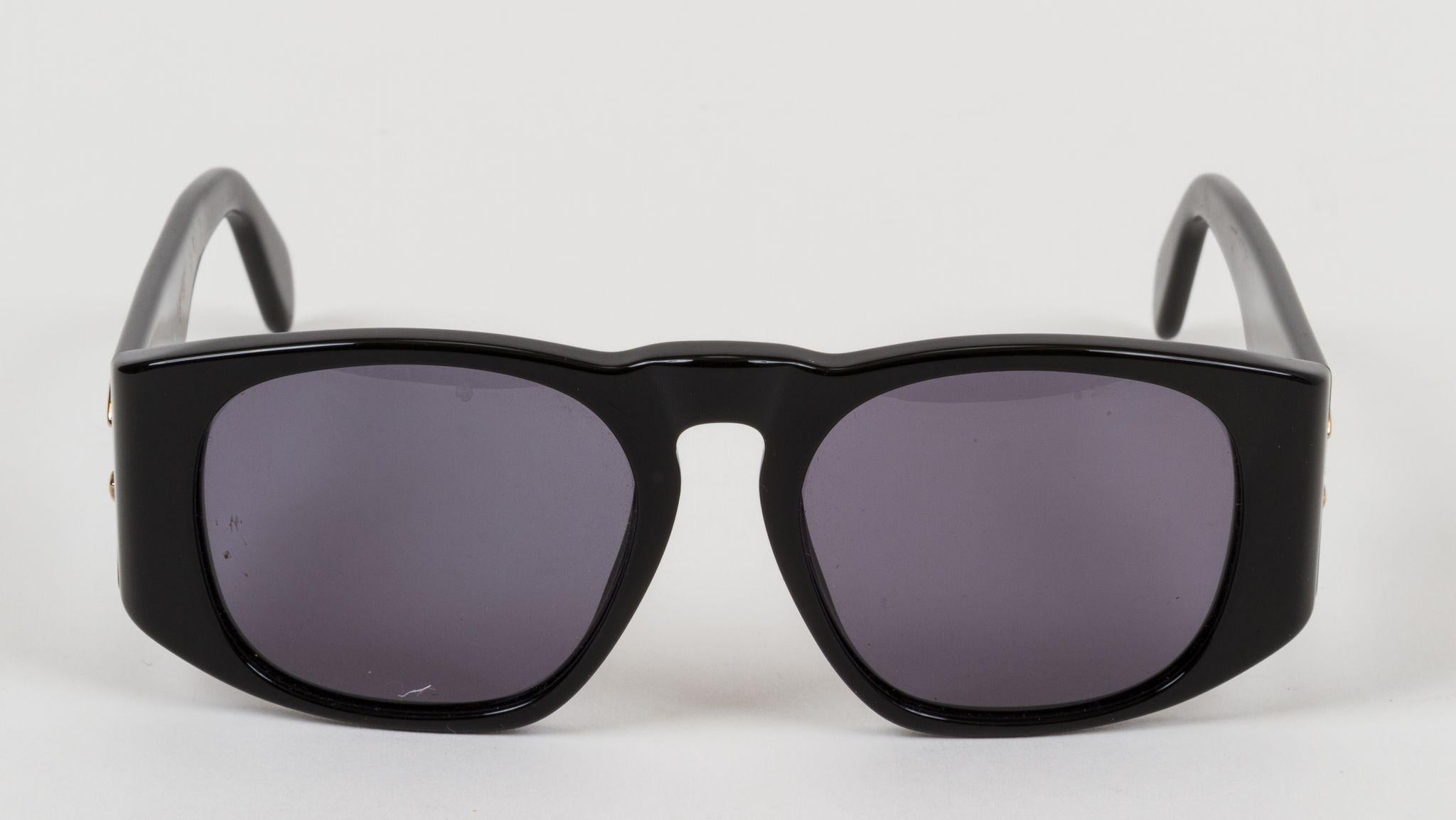 chanel oversized sunglasses
