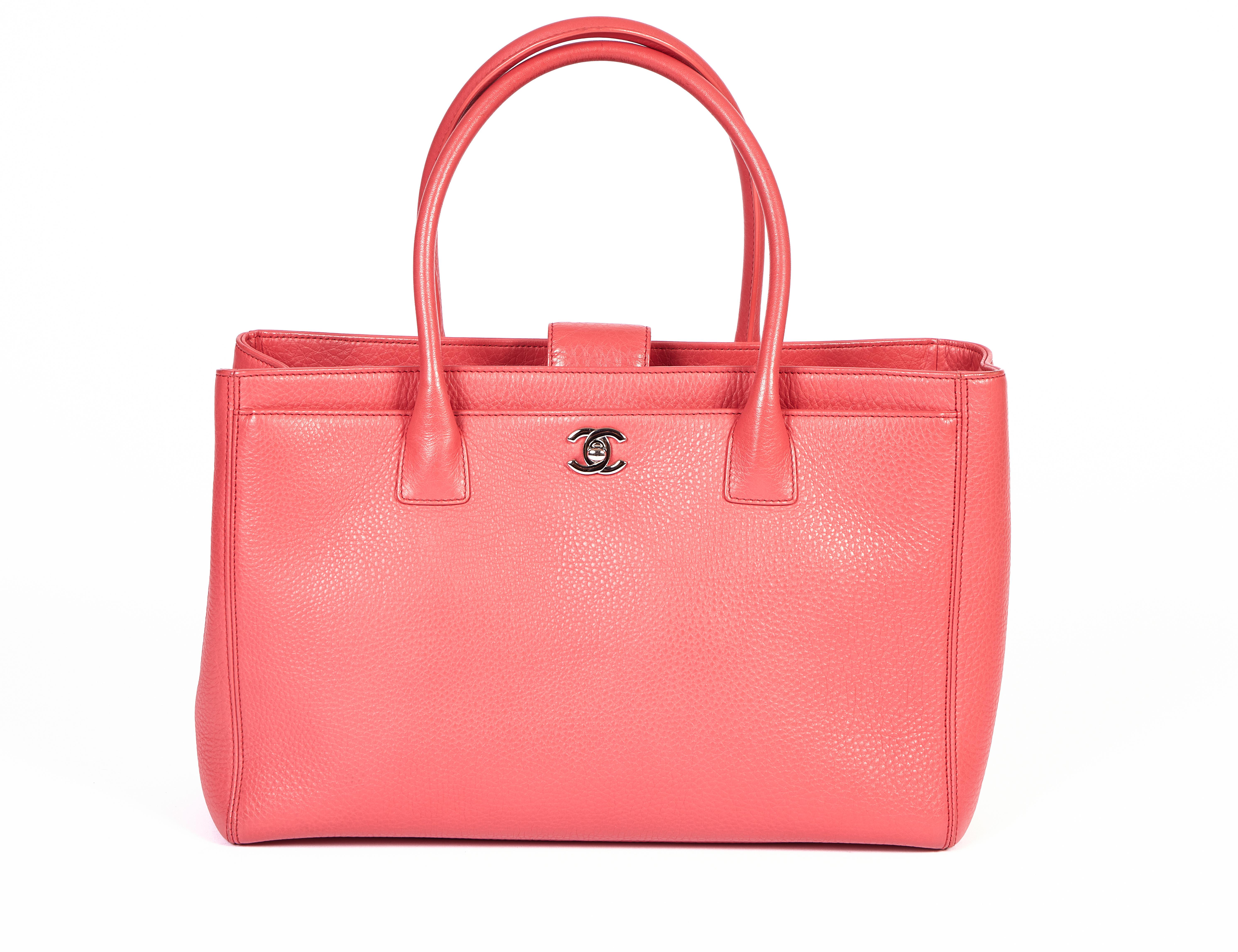 Pink Chanel Oversize Coral Caviar Tote For Sale