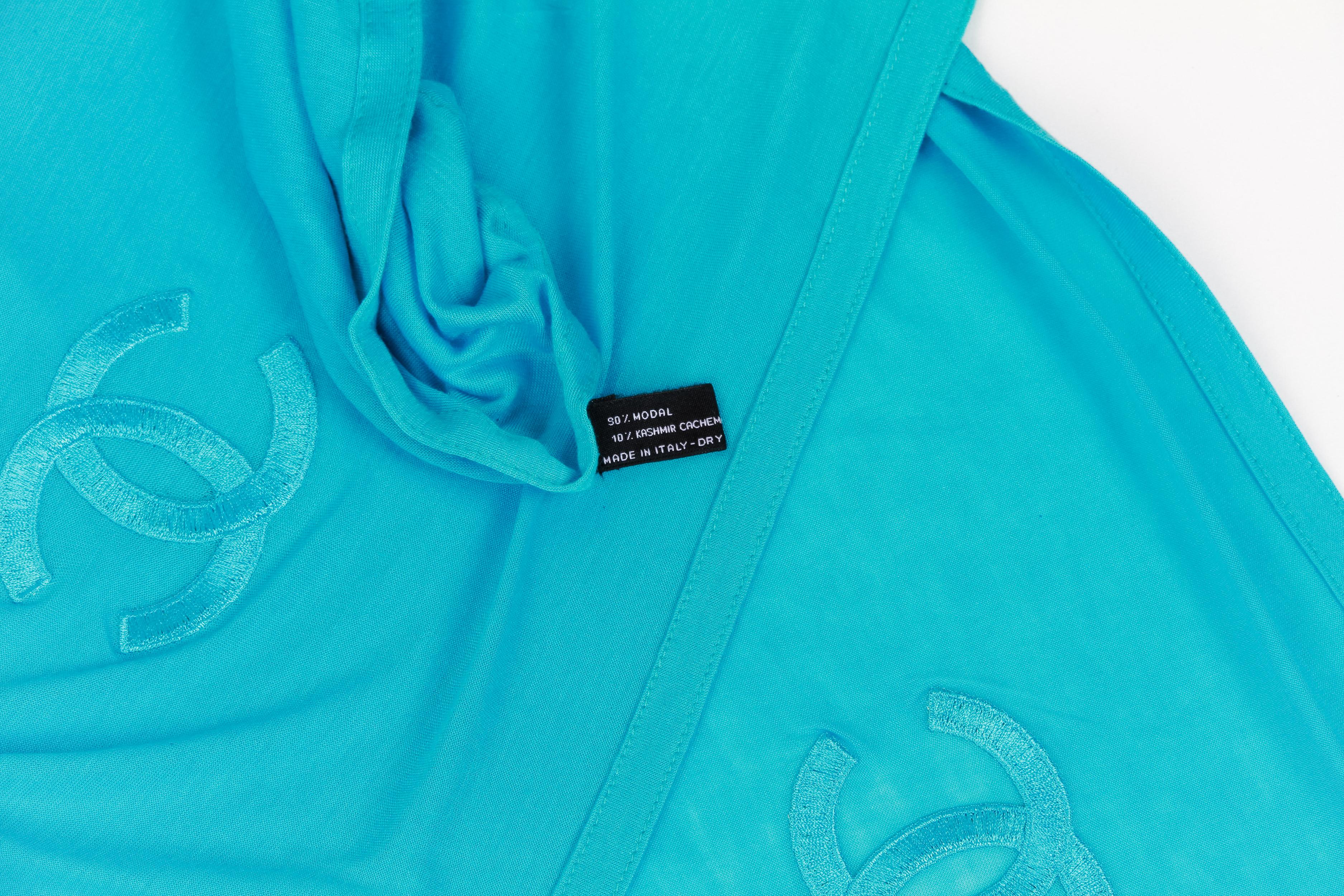 Chanel Oversize Turquoise Jersey Shawl In New Condition For Sale In West Hollywood, CA
