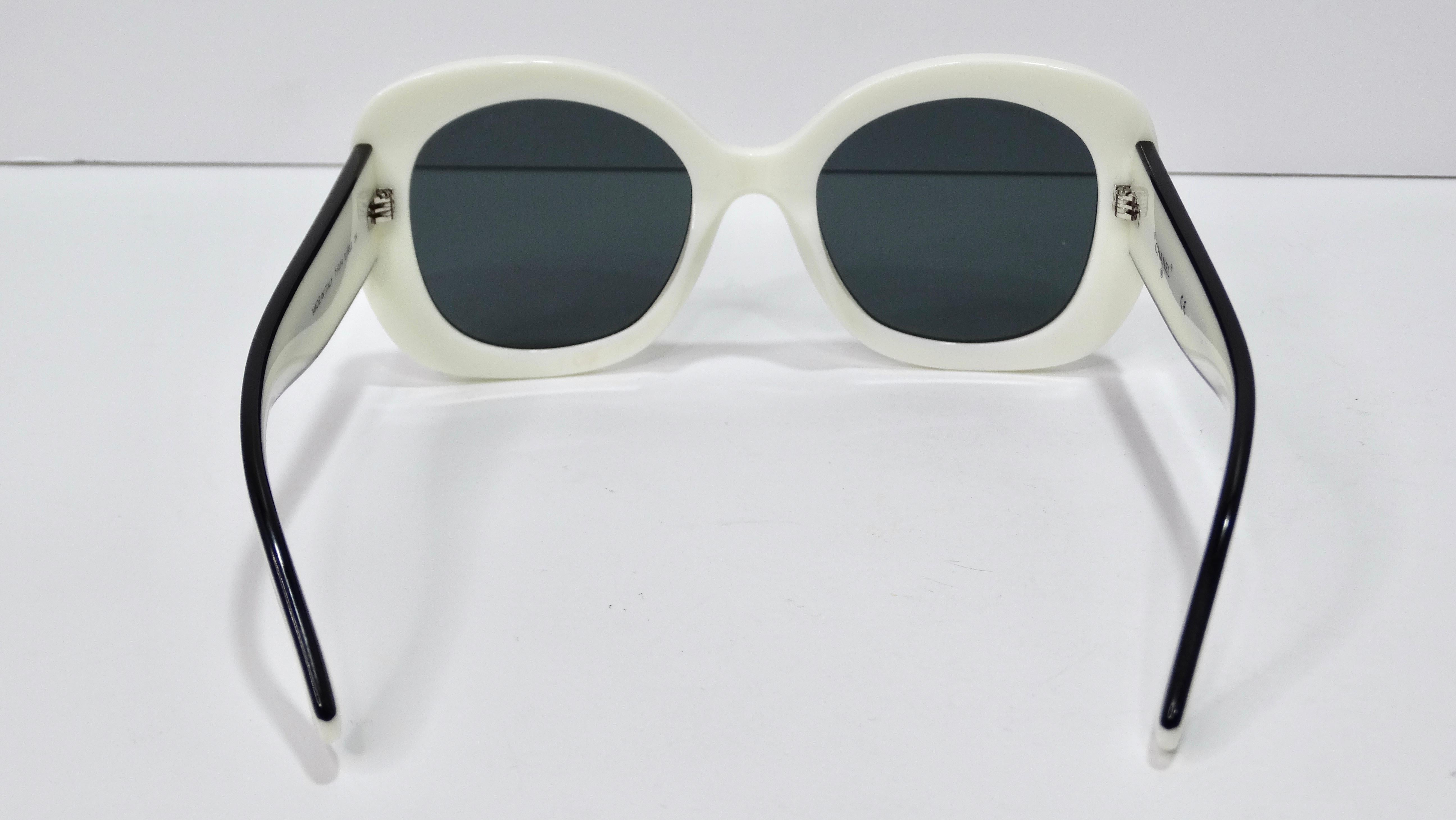 Chanel Oversized Black & White Square Logo Sunglasses In Excellent Condition In Scottsdale, AZ
