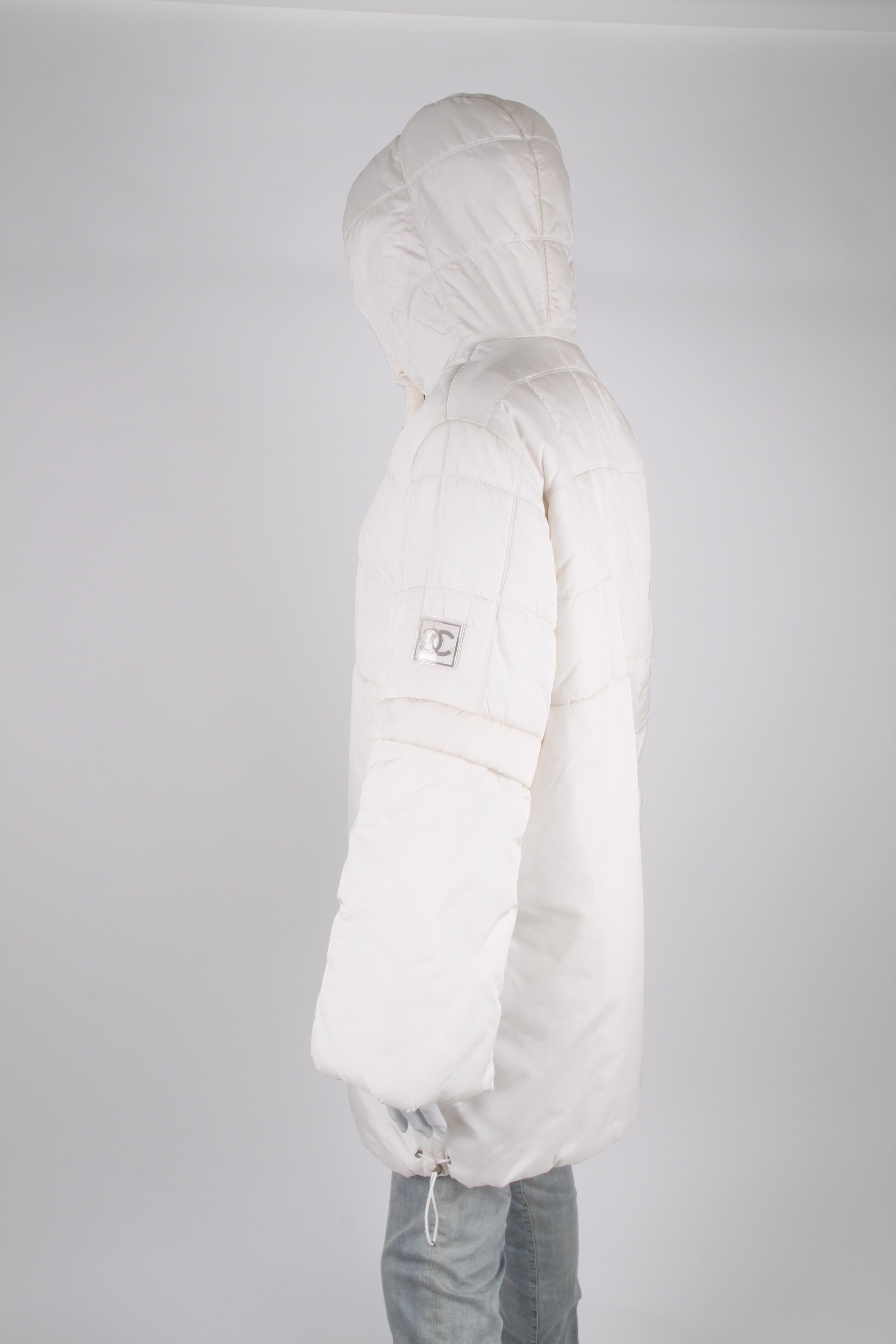 Chanel Oversized Coat - white autumn collection 2000 For Sale 5