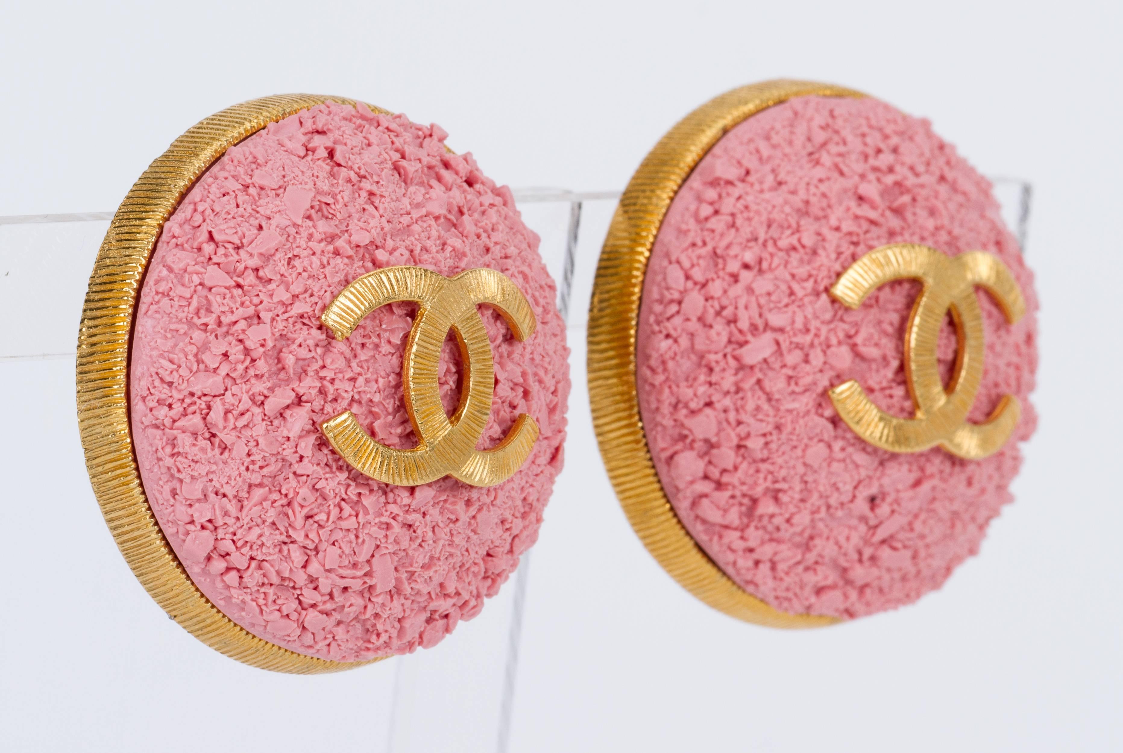 Chanel rare and collectible oversized pink logo cc clip earrings . Excellent condition. Collection cruise 93. Comes with original box.