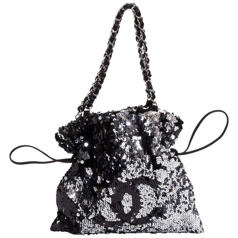 Sequin Handbags - 65 For Sale on 1stdibs