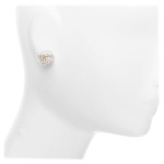 CHANEL P19V boucle d'oreille en argent avec logo CC en cristal pavé Paire de boucles d'oreilles