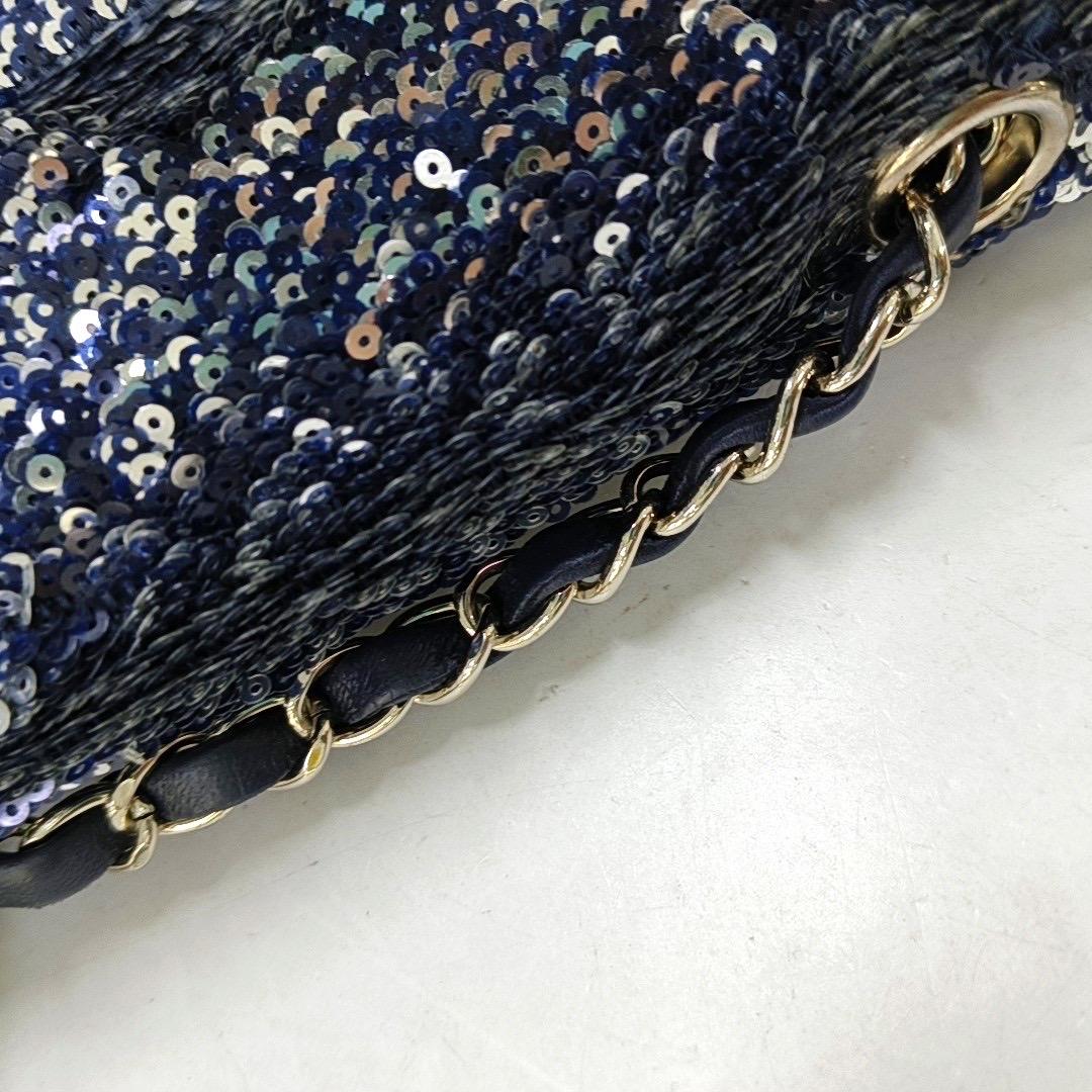 Chanel Paillette Flap Bag Rectangular Mini Glitter Sequins Navy and Silver For Sale 4