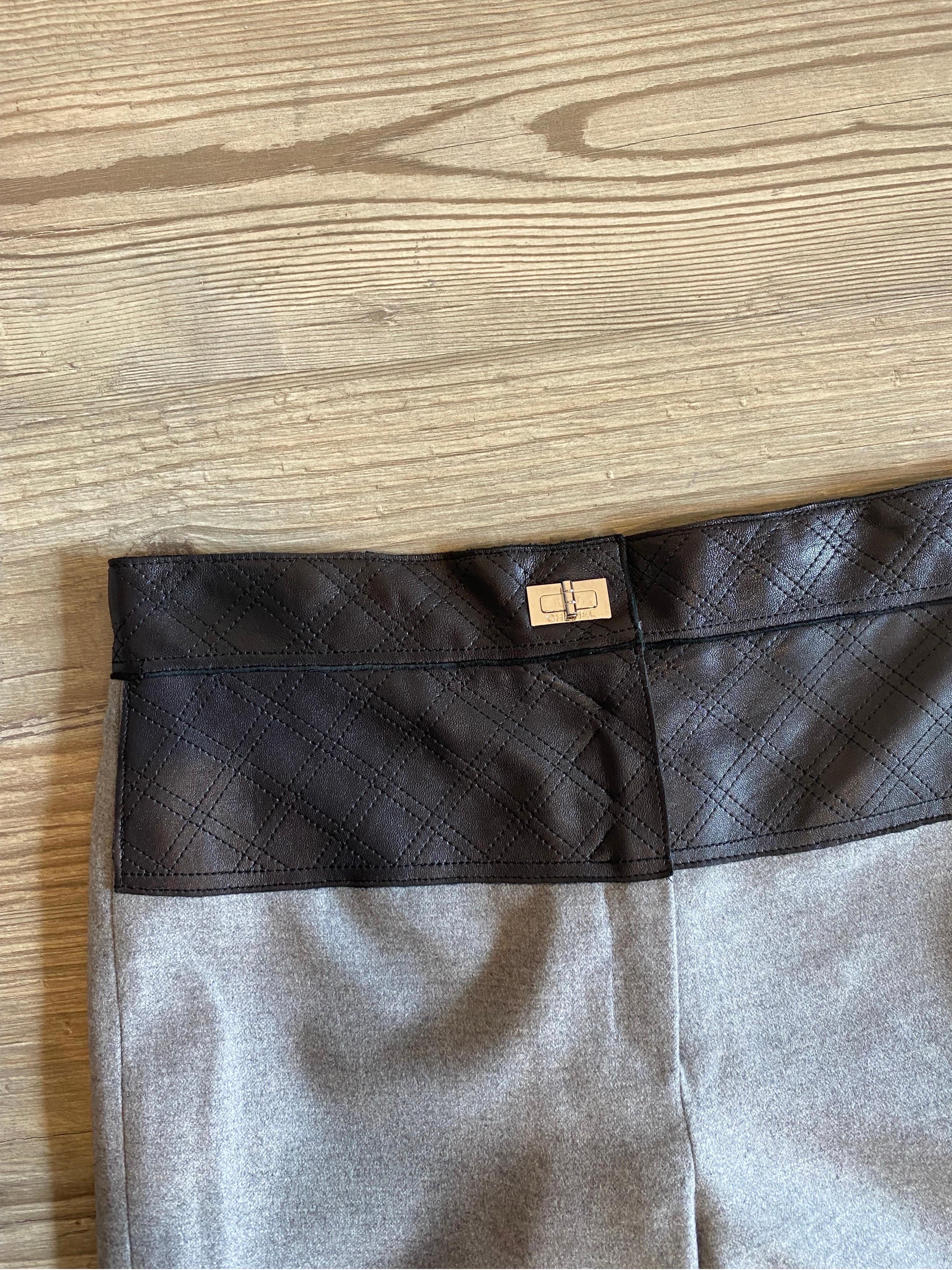 Pantalon palazzo Chanel
En laine et cachemire en vente 1
