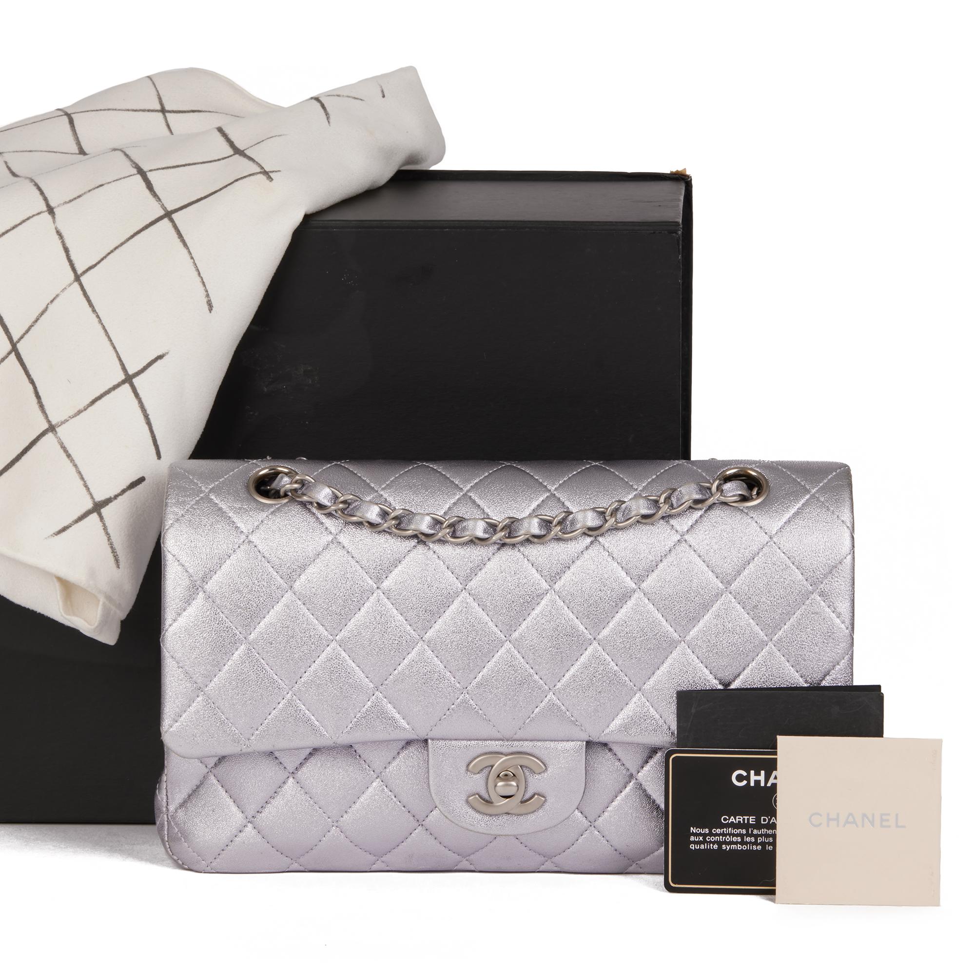 CHANEL Pale Purple Quilted Metallic Lambskin Medium Classic Double Flap Bag 4