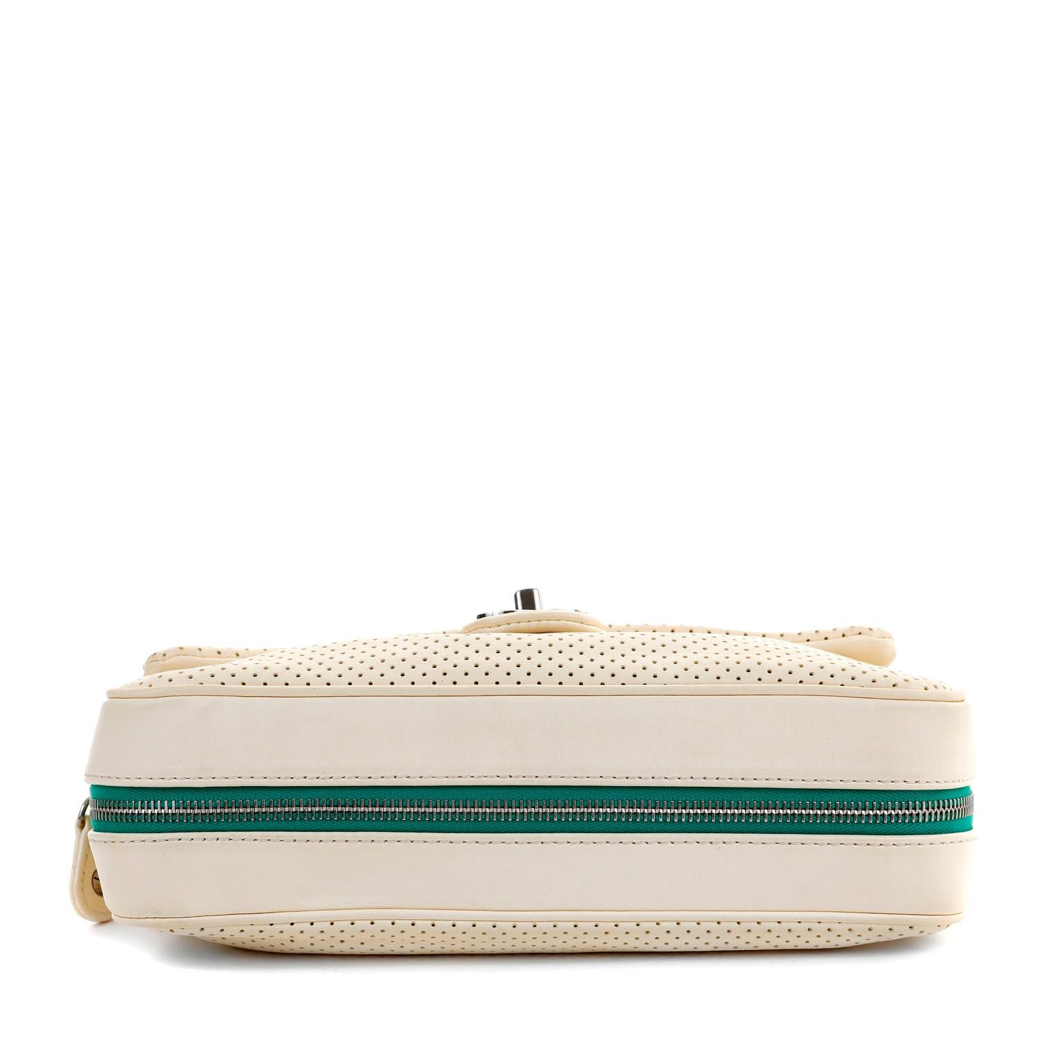 pale yellow bag