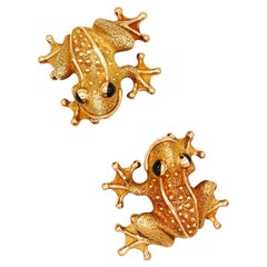 Chanel Paris 1970 Rare Vintage Suite of Frogs Brooches 18Kt Gold with Black Jade