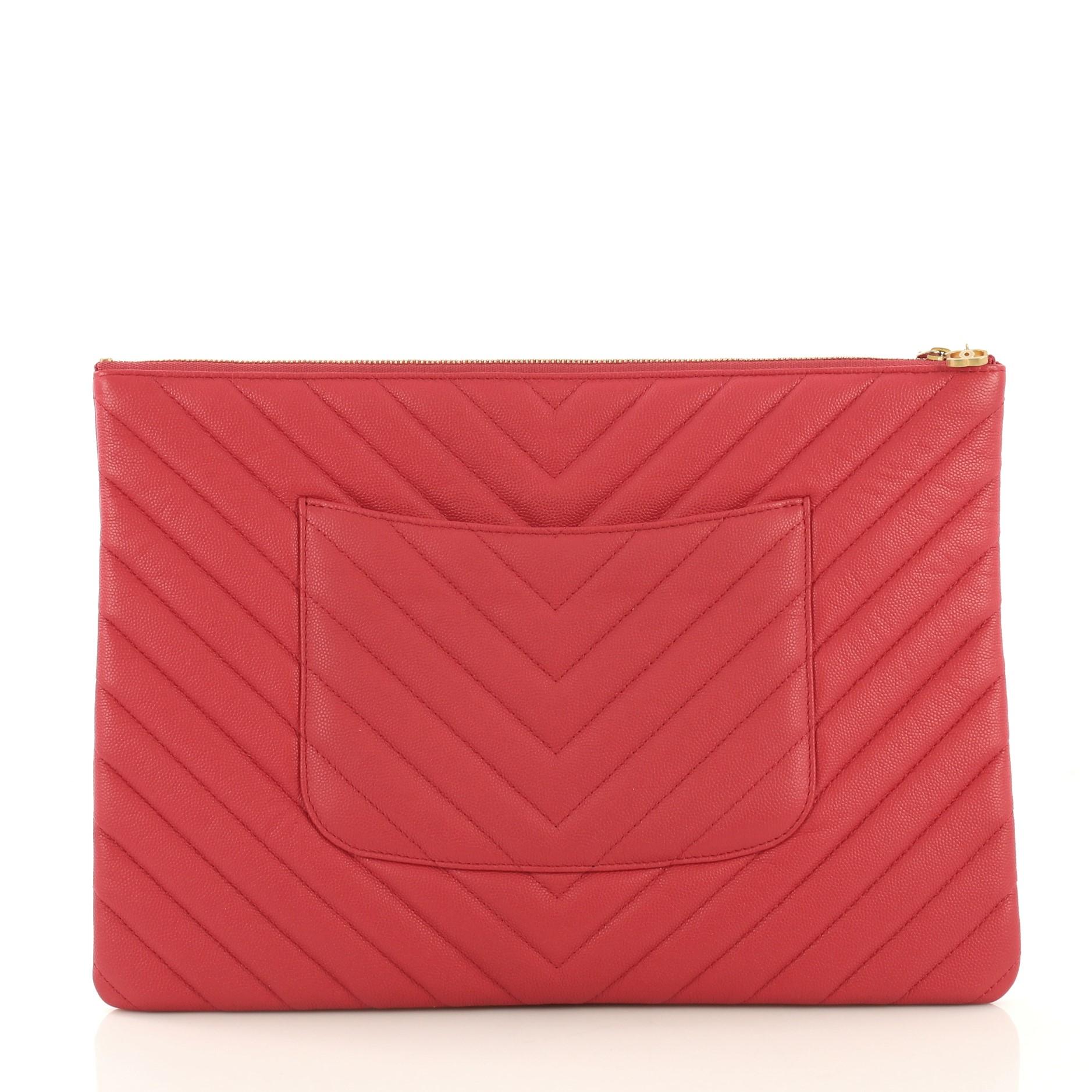 Chanel Paris-Athens O Case Clutch Chevron Caviar Large In Good Condition In NY, NY