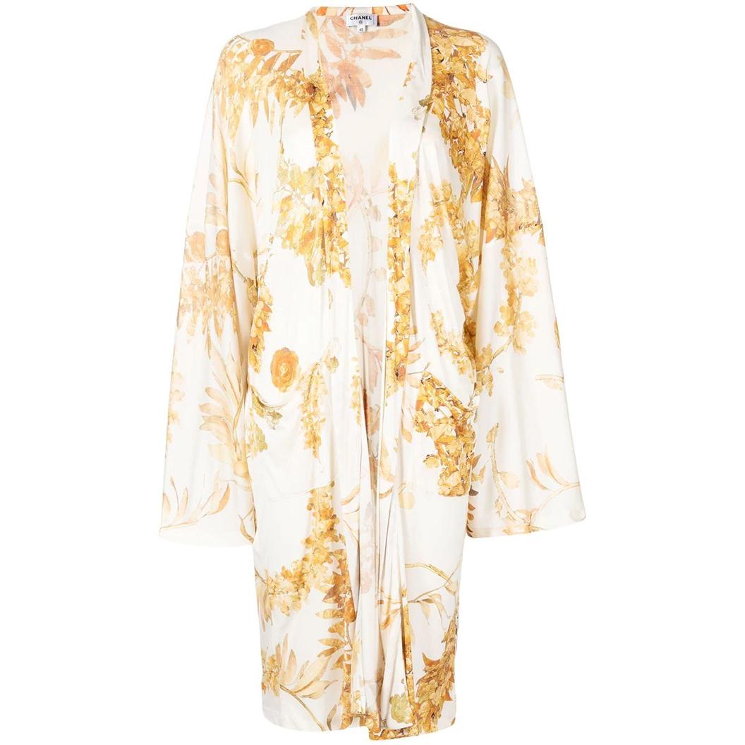 Chanel Paris-Athens Kimonojacke aus Seide mit Barockmuster im Angebot