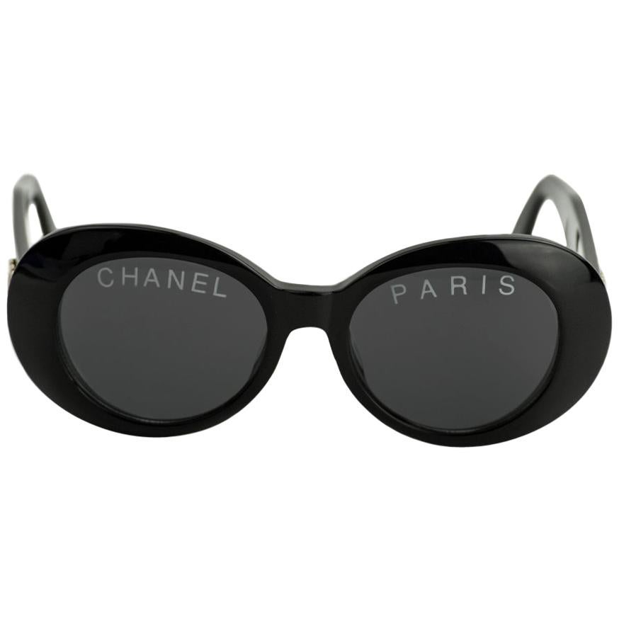 Chanel White Vintage 1993 Iconic Cc Logo Lenses Sunglasses – House of Carver