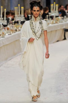 Chanel Paris-Bombay 2012 Bride White Silver Embellished 12A Silk Gown